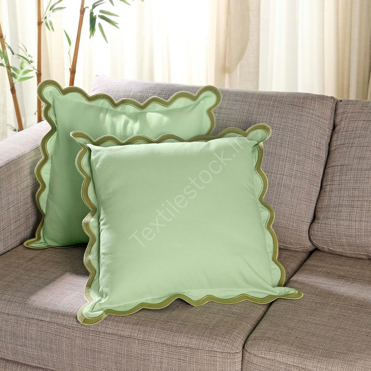 20 X 20" Set of 2 Cushion Cover Scallop Embroider