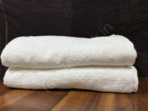Offer # 3216- 100% Cotton White Bathsheet Stock