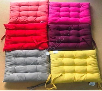 Offer # 2772- Cotton Shell Chairpads With Recycled Cotton / Polyfilling Stock